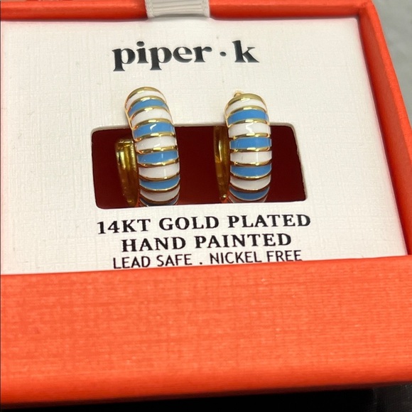 Piper K | Gold Hand Painted Earrings - Picture 5 of 6